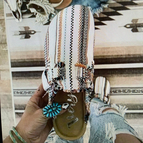 Sabots vintage en toile pour femme à talon plat et bout rond